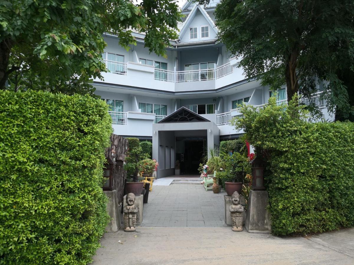 Baan Suksiri Hotel HHQ Buitenkant foto